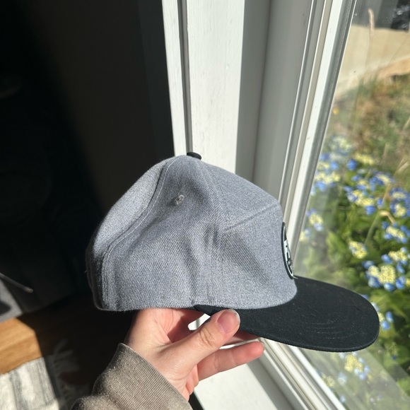 Fly Racing gray & black hat - Picture 2 of 6